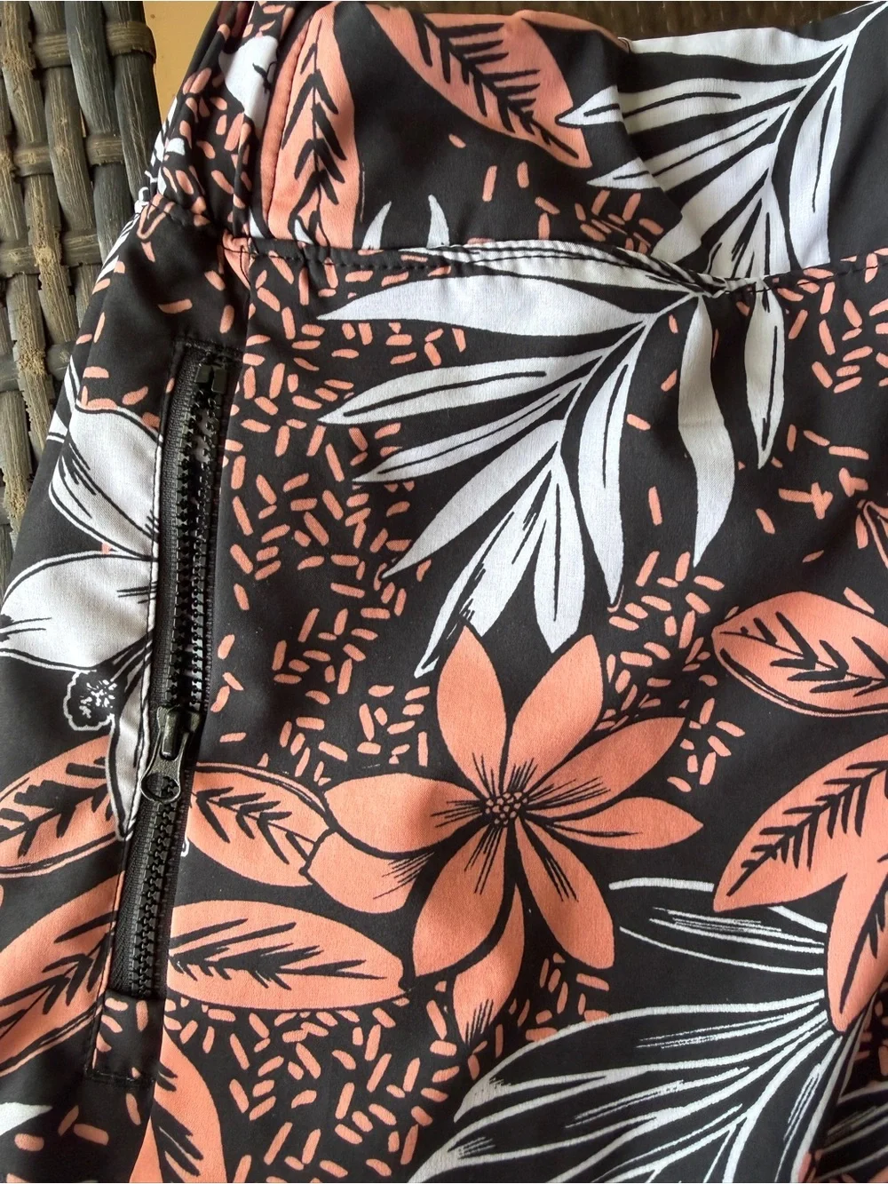 Reel Legends Black  Shorts with Coral & White Floral Design sz PS